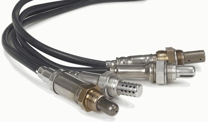 浅谈汽车氧传感器的工作原理